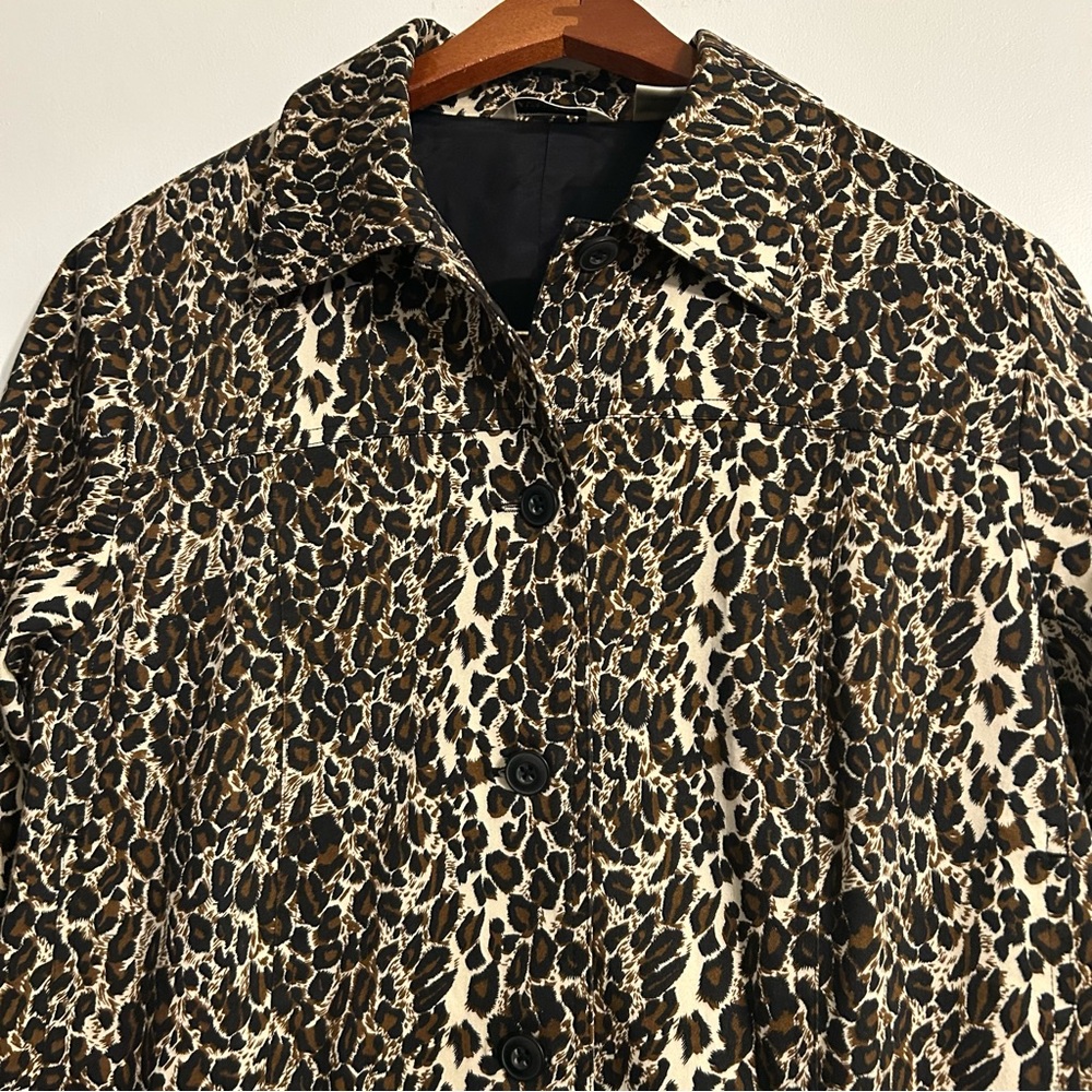 Laura Ashley Women's Leopard Animal Print Button Down Lined Jacket Size 8 Fall